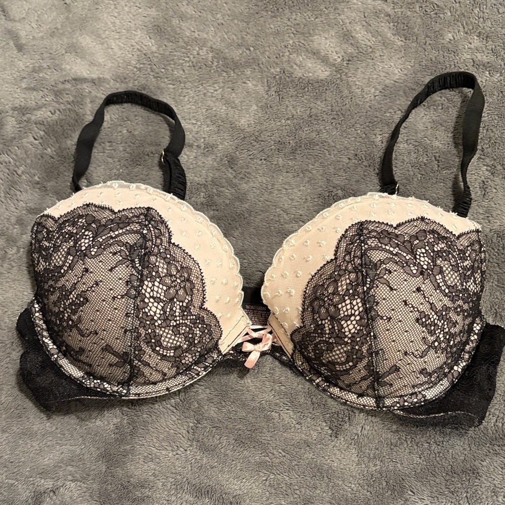 Victoria’s Secret Push Up Bra
